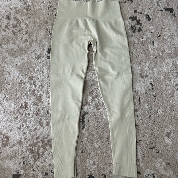 Set Active Leggings Size Medium - Beige - Picture 2 of 4